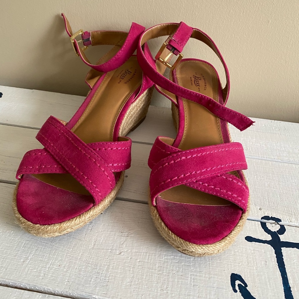 Sandals - Picture 3 of 4